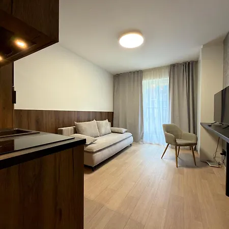 Madalinskiego Modern By Bookinghost Wrocław
